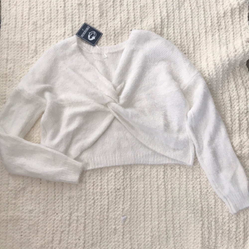 HOLLISTER reversible sweater